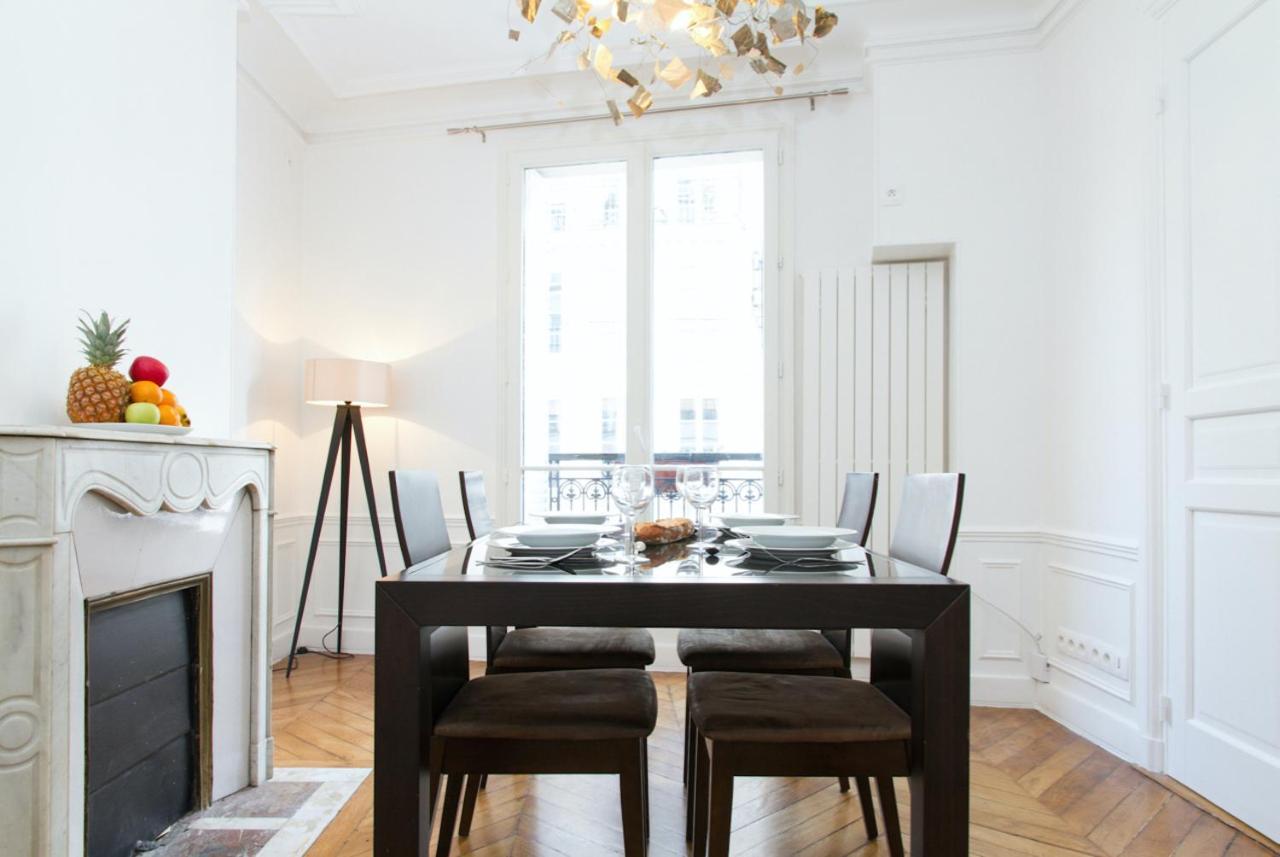Rue Saint Honore - Louvre City Apartment ปารีส ภายนอก รูปภาพ