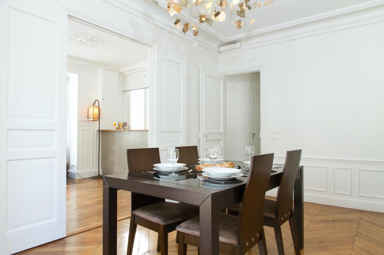 Rue Saint Honore - Louvre City Apartment ปารีส ภายนอก รูปภาพ