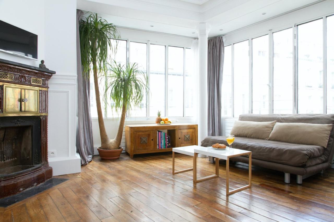 Rue Saint Honore - Louvre City Apartment ปารีส ภายนอก รูปภาพ